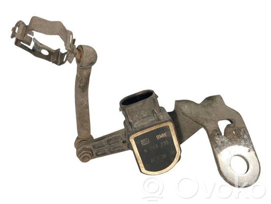 Augstuma sensors (priekšējo lukturu)