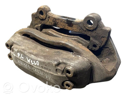 Priekšējais suports