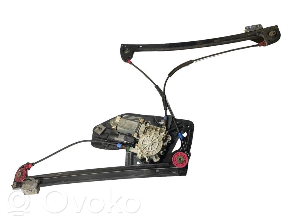 Priekšpusē elektriskā loga pacelšanas mehānisma komplekts