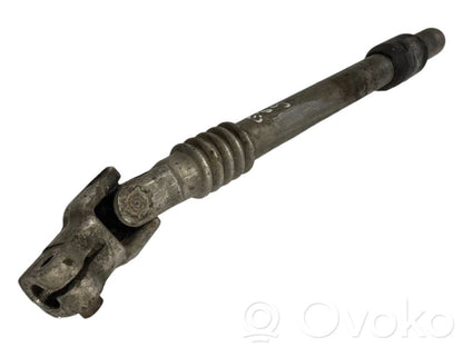 Stūresrata ass krustsavienojums