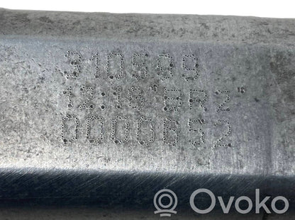 Stūresrata ass krustsavienojums