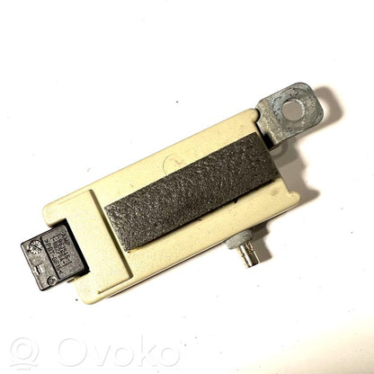Antenna amplifier