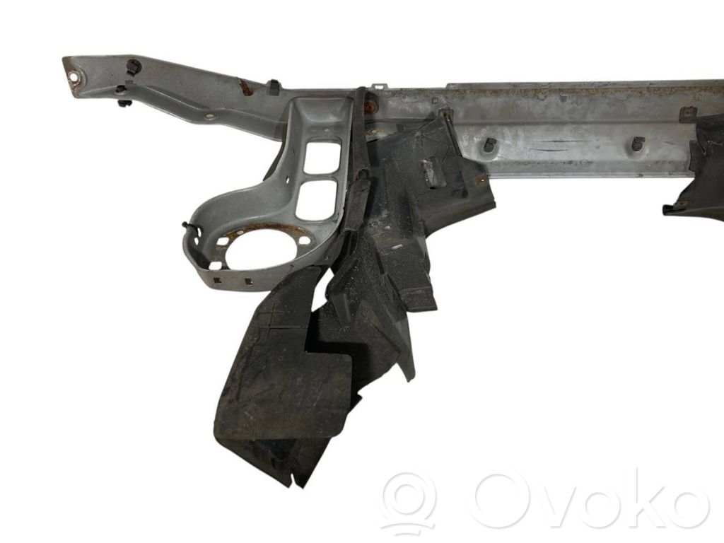 Radiatoru paneļa turētājs (televizora)