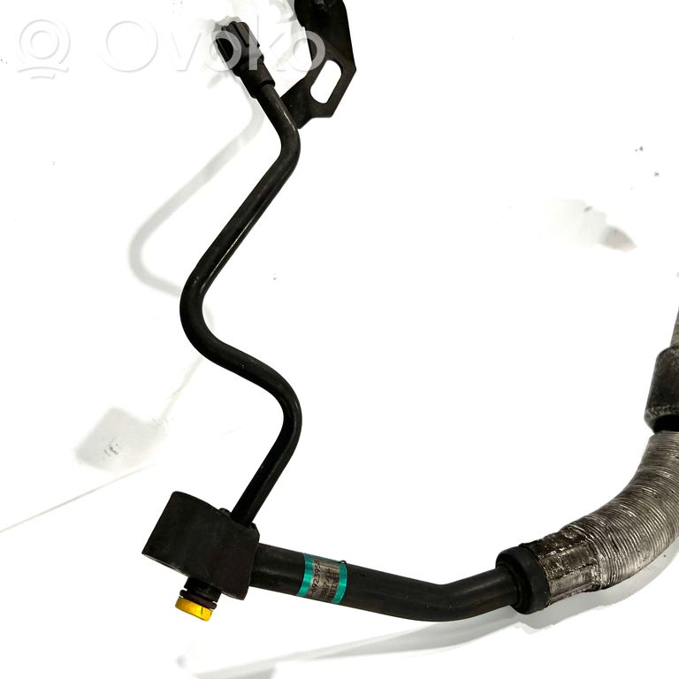 Gaisa kondicioniera caurulīte (-es) / šļūtene (-es)