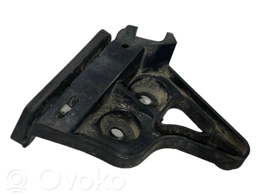 Кронштейн крепления заднего бампера