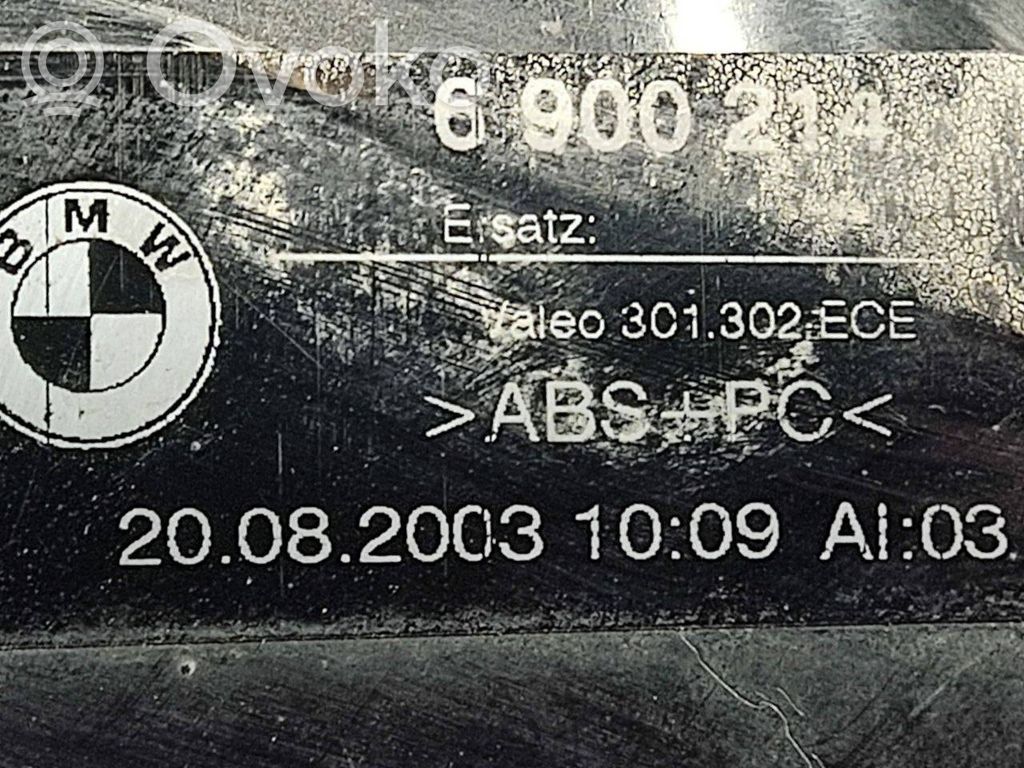 Aizmugurējais lukturis virsbūvē