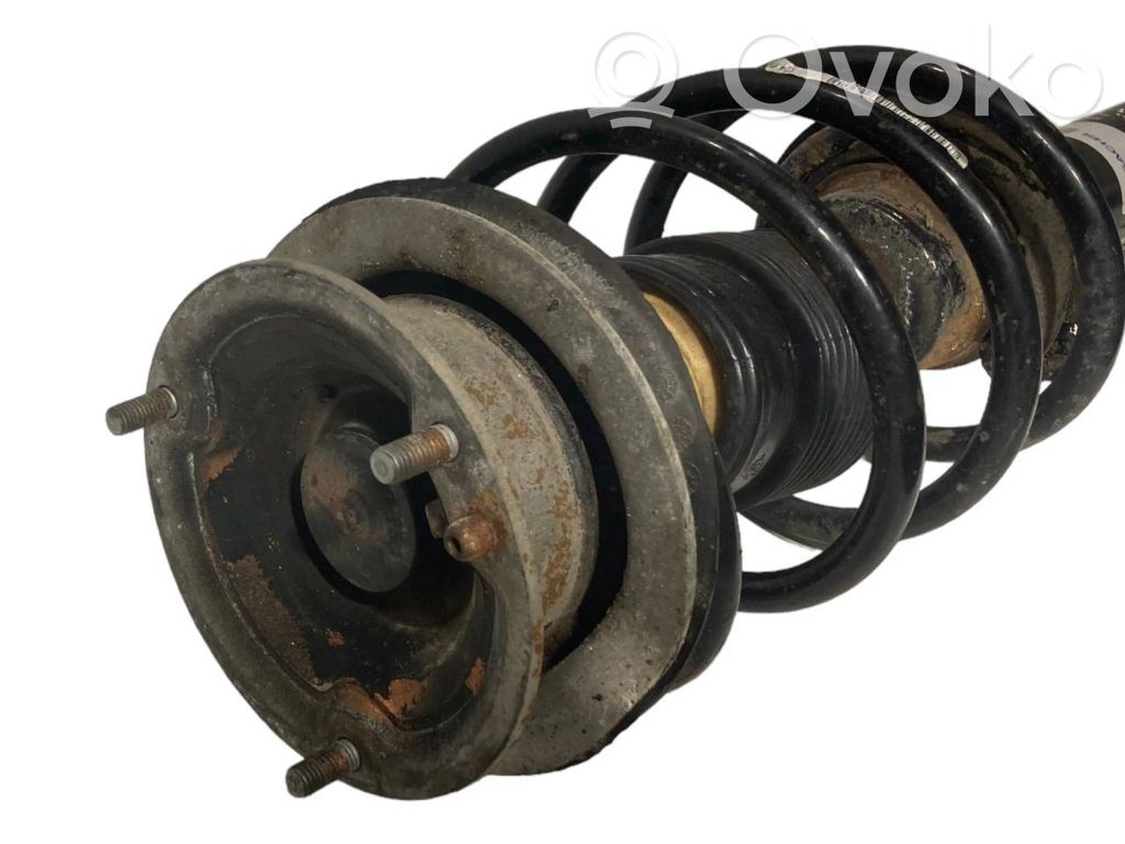 Передний амортизатор с пружиной