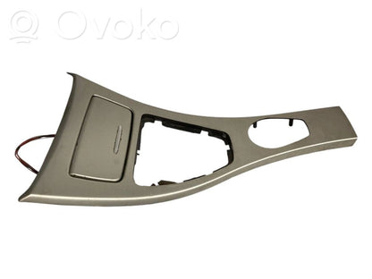 Декоративная накладка на рычаг переключения передач (пластик)