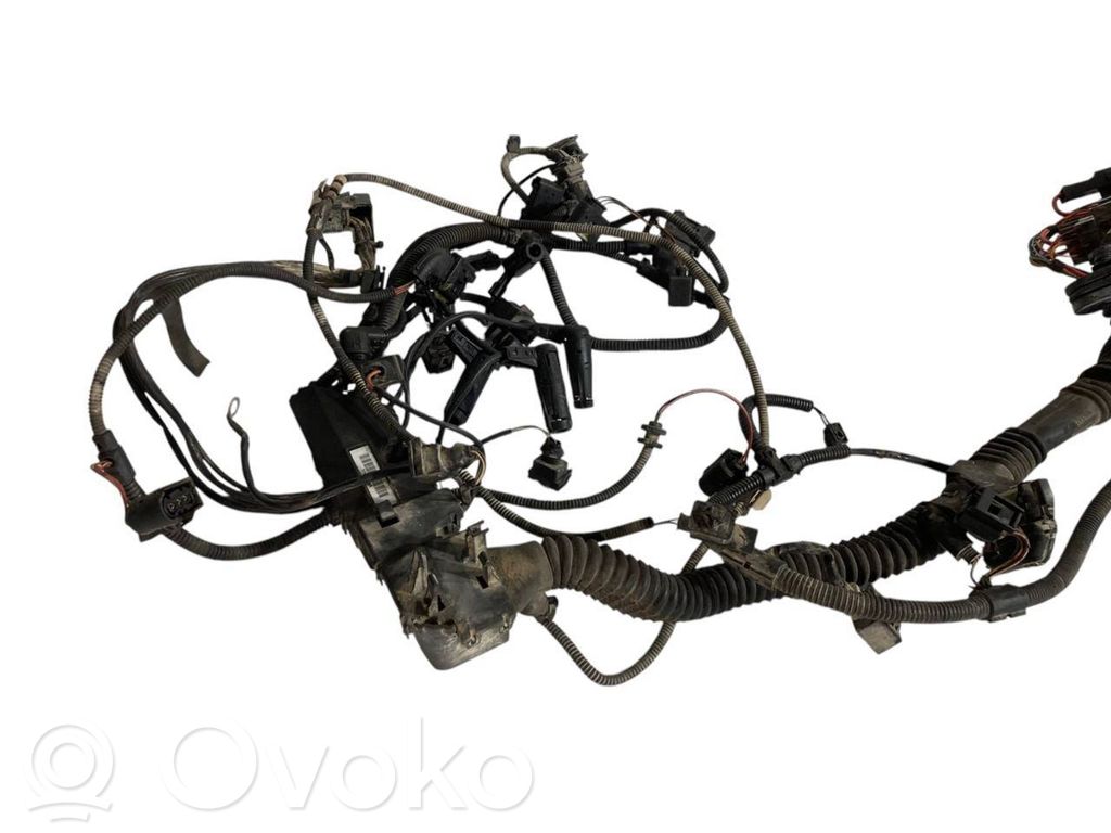 Dzinēja vadu instalācija