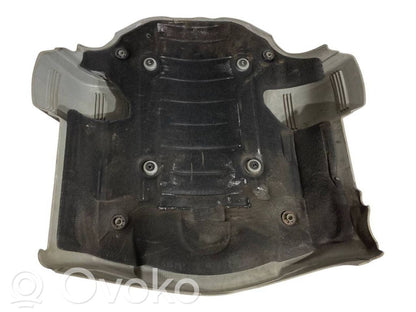 Engine cover (decorative trim)