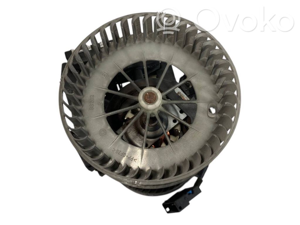 Mazā radiatora ventilators