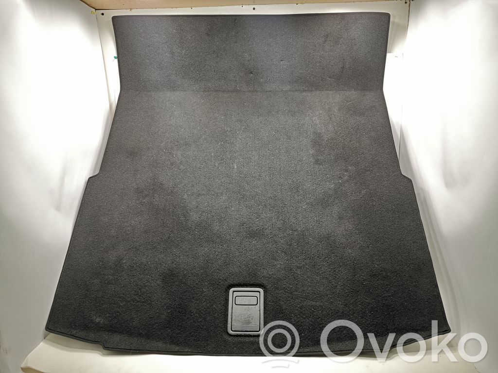 Пол багажника