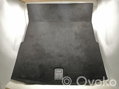 Пол багажника