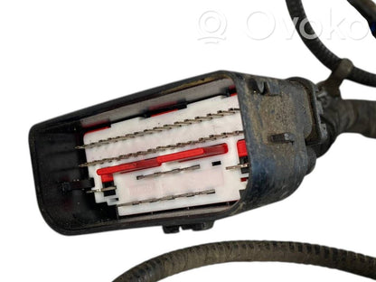 Dzinēja vadu instalācija