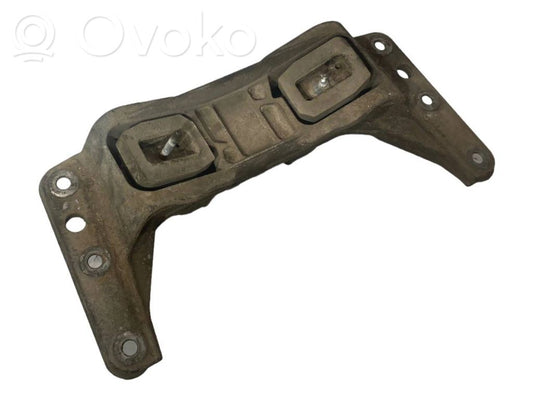 Transmission mounting bracket