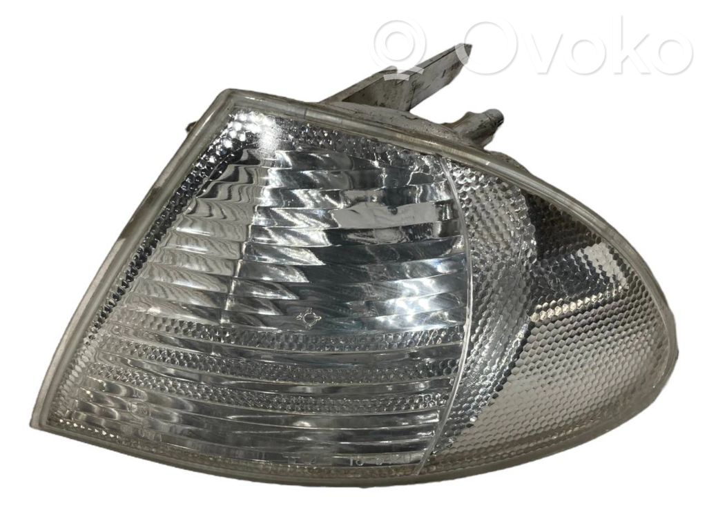 Priekšējais pagrieziena lukturis