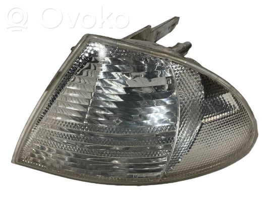 Priekšējais pagrieziena lukturis