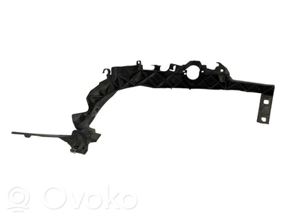 Priekšējā luktura turētājs