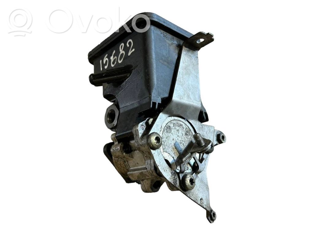 Stūres pastiprinātāja sūknis