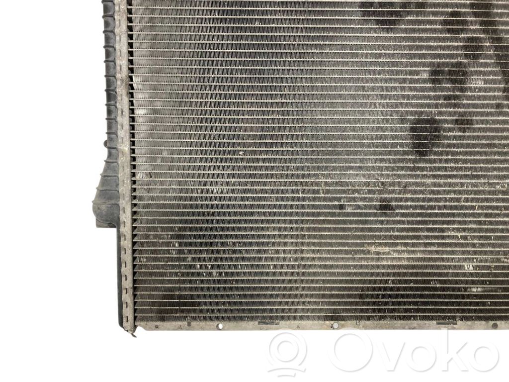 Dzesēšanas šķidruma radiators