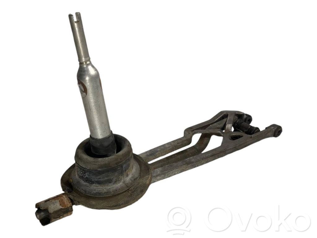 Pārslēgšanas mehanisms (kulisa)