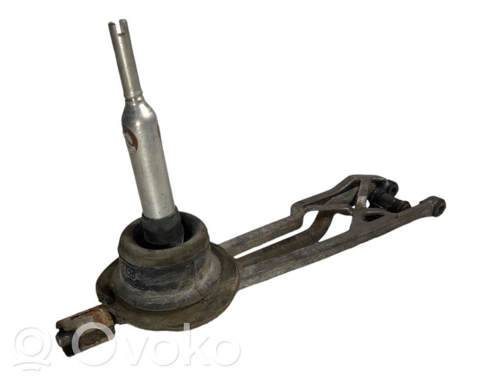 Pārslēgšanas mehanisms (kulisa)