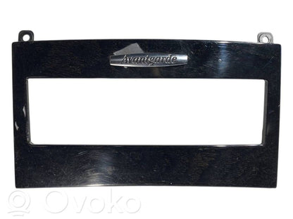 Salona dekoratīvās apdares komplekts