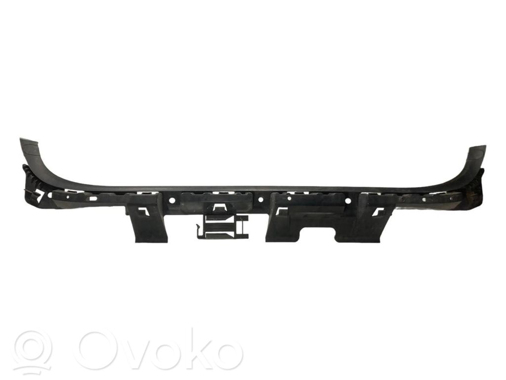 Rear bumper mounting bracket