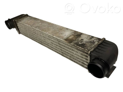 Starpdzesētāja radiators