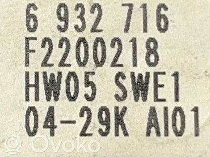 Multimediju kontrolieris