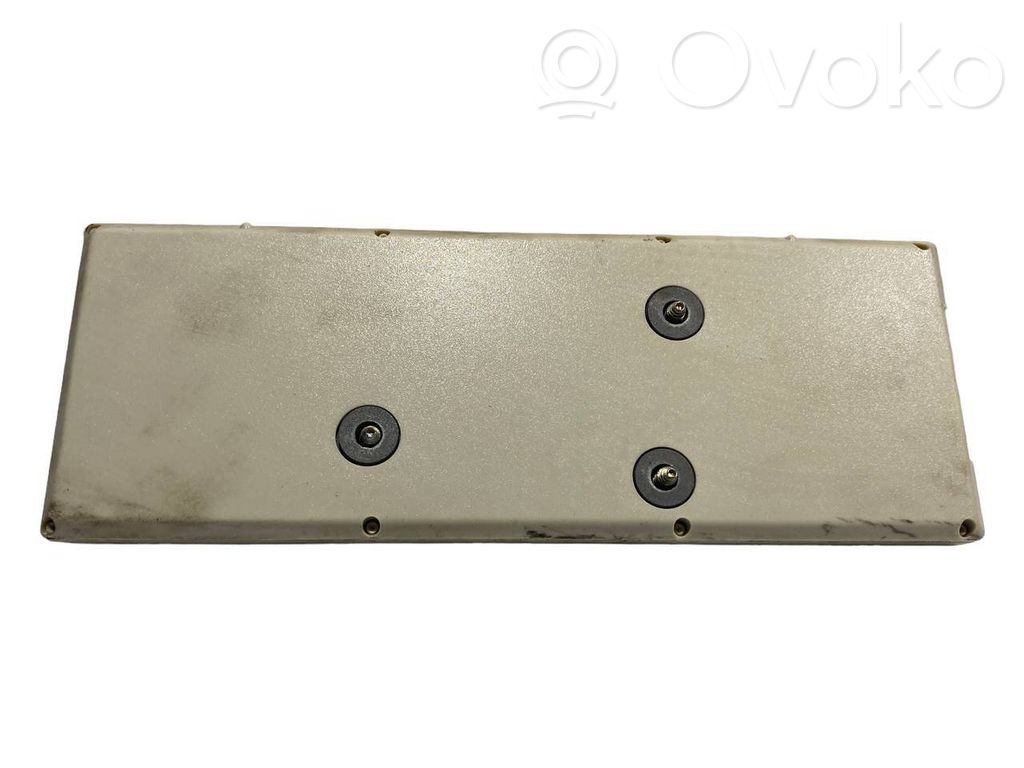 Antenna amplifier