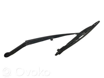 Windshield wiper arm