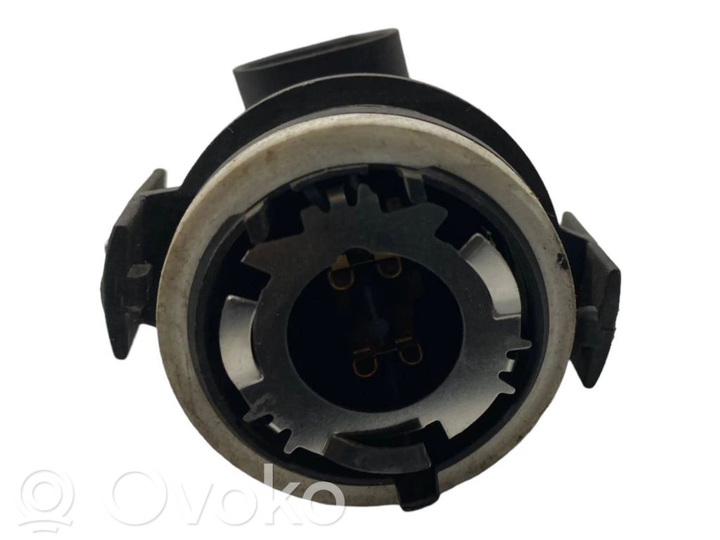 Priekšējā luktura detaļa