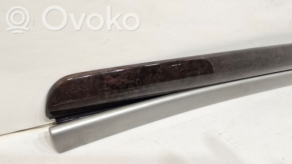 Украшение спины