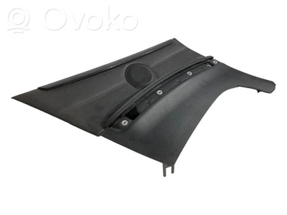 Kupejas aizmugures sānu apdares panelis