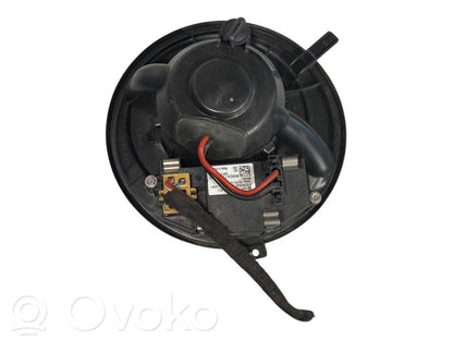Mazā radiatora ventilators