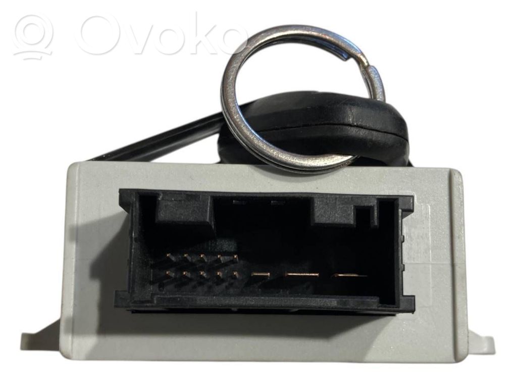 Aizdedzes ECU komplekts