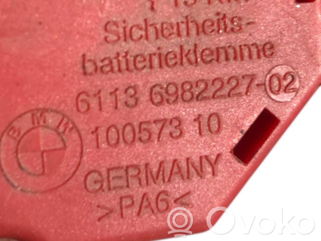 Positive wire connection assembly