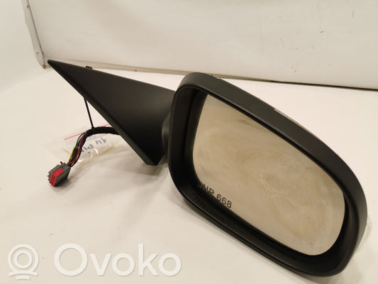 Spogulis (elektriski vadāms)
