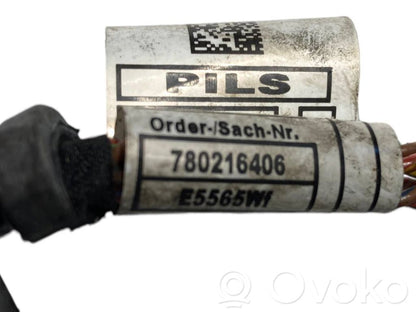 Fuel injector wires