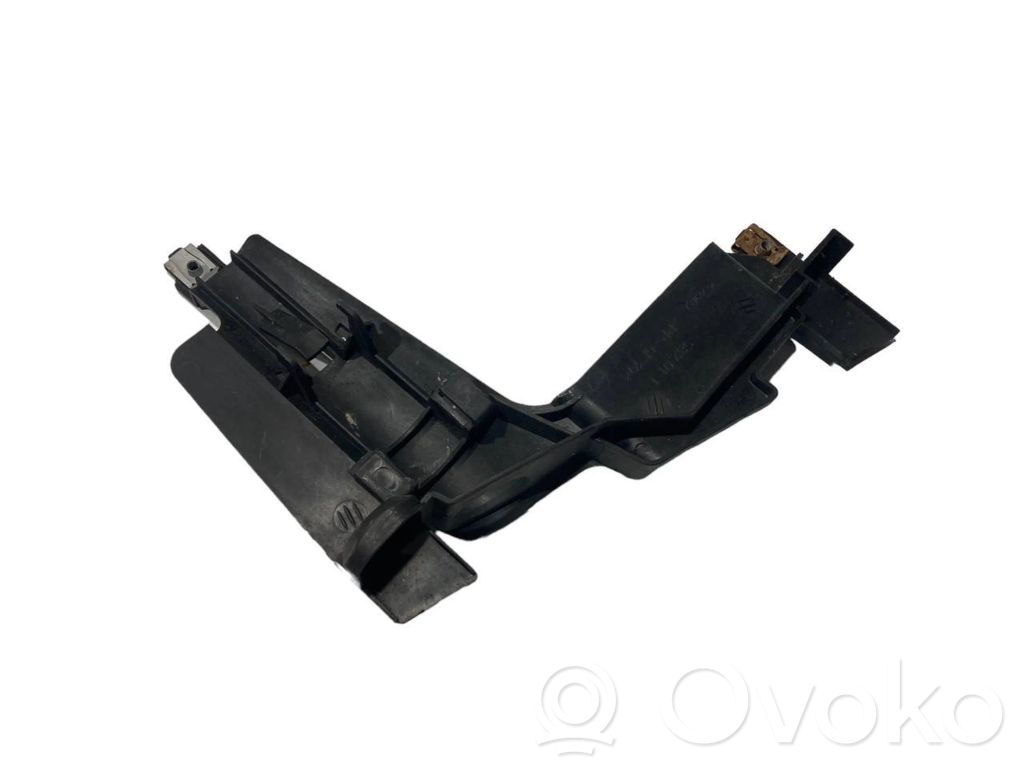 Держатель фары