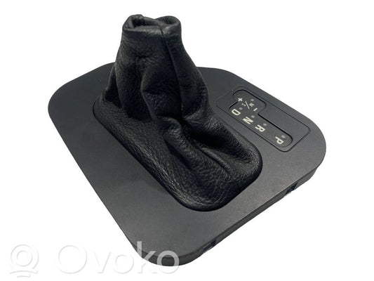 Gear shift lever decorative trim (plastic)
