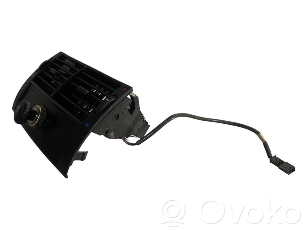 Centrālais gaisa ventilācijas režģis