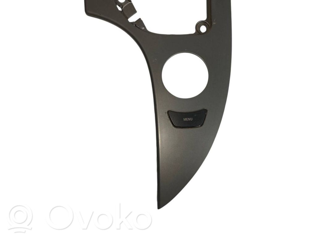 Отделка панели