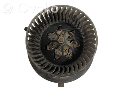 Mazā radiatora ventilators
