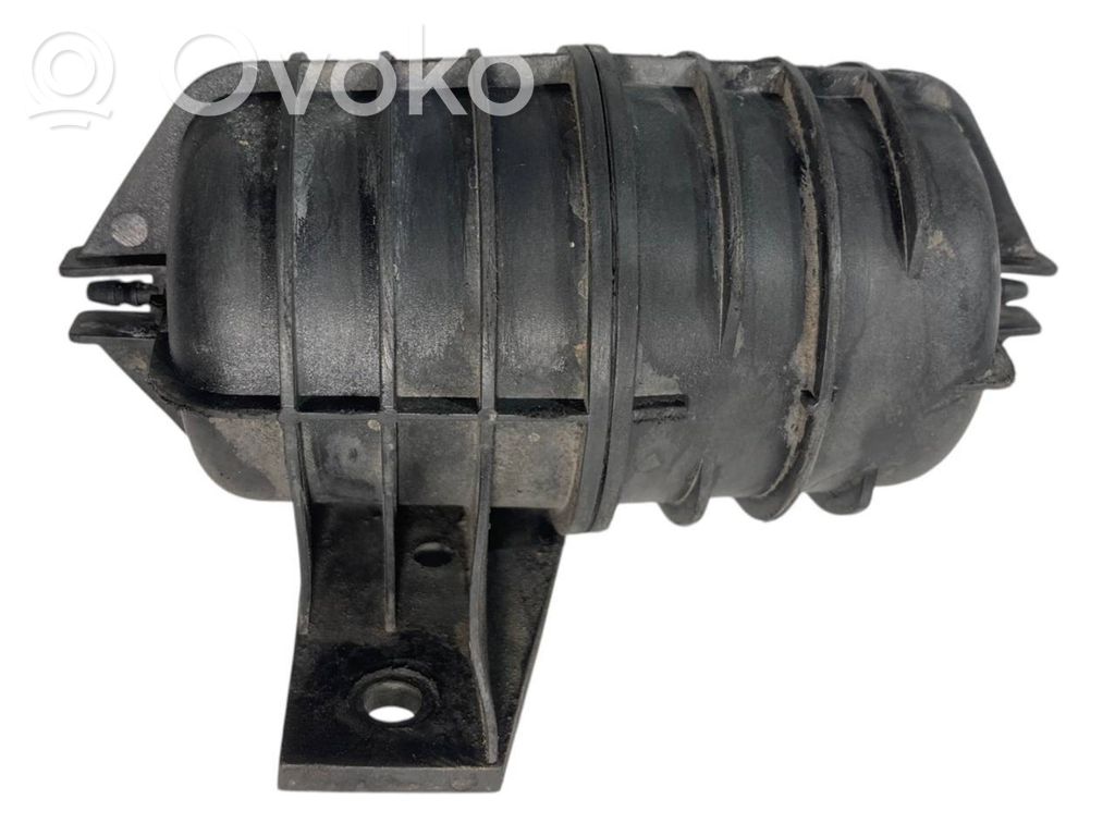 Vakuuma gaisa tilpne