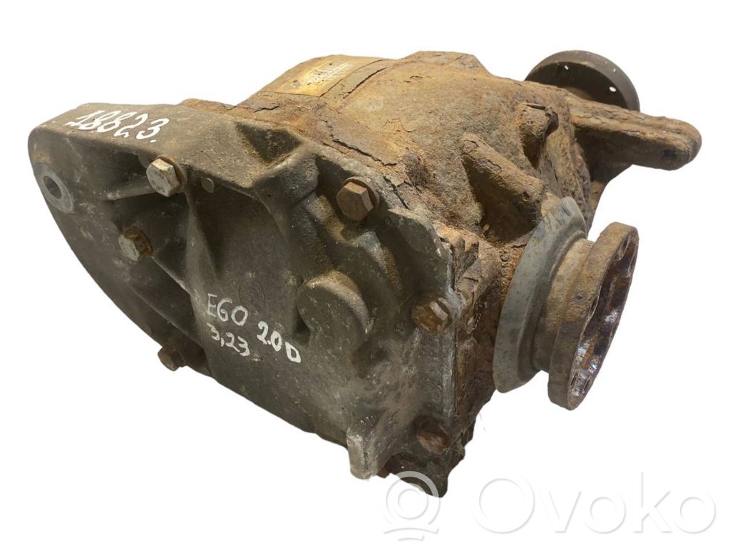 Aizmugurējais reduktors