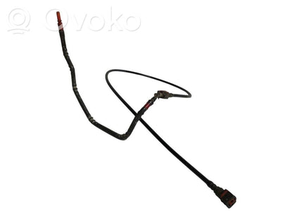 Caurule (-es) / šļūtene (-es)