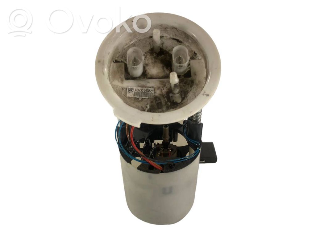 Топливный насос (в топливном баке)