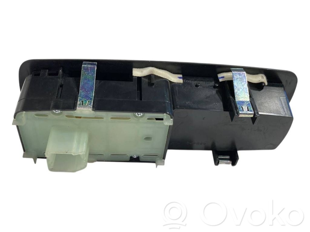 Elektrisko logu slēdzis